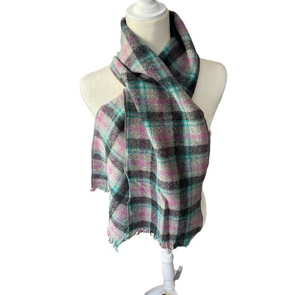 Woolrich Plaid Wool Scarf 60 inch - Picture 1 of 3